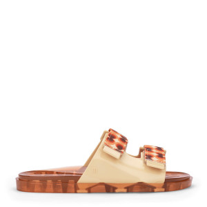 MELISSA WIDE BRAVE AD