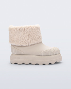 MELISSA WARM BOOT AD MELISSA WARM BOOT AD