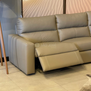 Sofá Olso Minuano 2,95m Couro Legítimo Abertura Elétrica - 