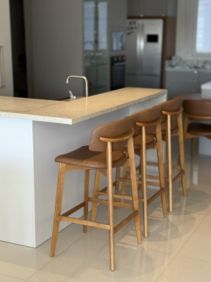 Banqueta Monic Premium - São José Store - 