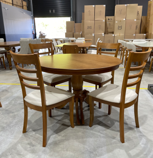 Conjunto Mesa Líbano e Cadeira Argentina - São José Store