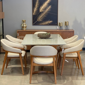 Conjunto Mesa Milo e 6 Cadeiras Pala - 