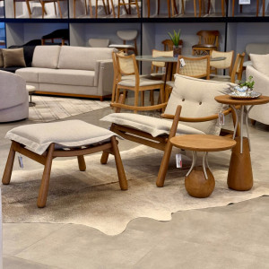 Poltrona Fofa Com Puff James - 