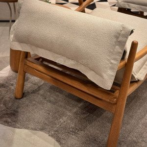 Poltrona Fofa Com Puff James - 