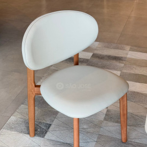 Conjunto Mesa Milo e 6 Cadeiras Camboriú - 