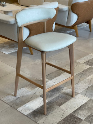 Banqueta Thor - São José Store