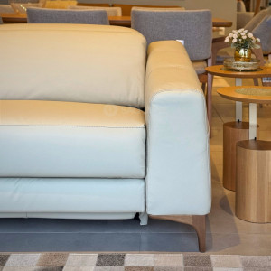 Sofá Croá Salva 3,20m Couro Legítimo Abertura Elétrica - 