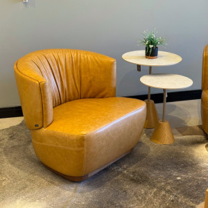 Poltrona Levi Giratória Em Couro Legítimo Lugon - 