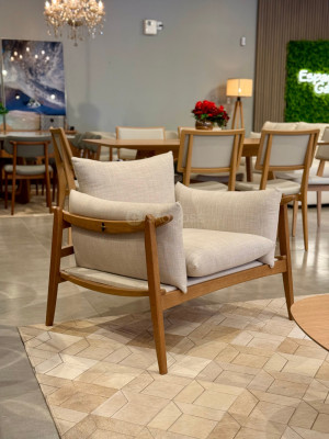 Poltrona Hara - São José Store