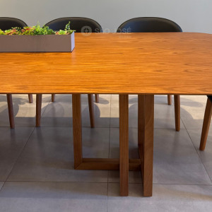 Conjunto Mesa Atila e 10 Cadeiras Camboriú - 