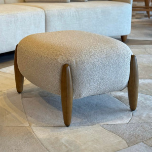 Poltrona Camaquã Com Puff Estofado Jardim - 