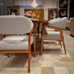 Conjunto Mesa Butterfly e Cadeira Norma - São José Store - 