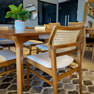 Conjunto Mesa Orit e Cadeira Zara - São José Store - 