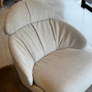 Poltrona Sabre Com Puff Century - 