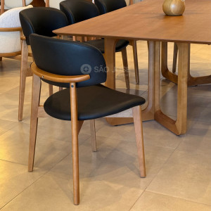 Conjunto Mesa Zoe e 8 Cadeiras Monic - 