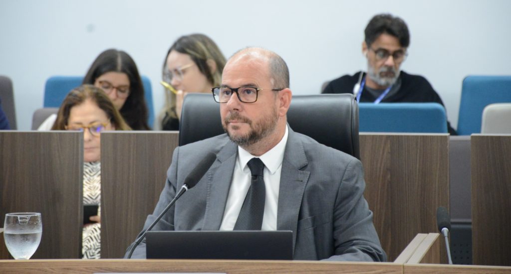 TCMPA recomenda aprovação com ressalvas das contas de 2023 da Prefeitura de Anapu
