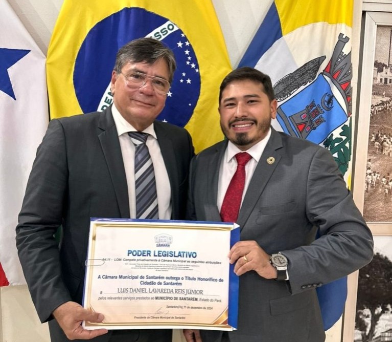 Conselheiro Daniel Lavareda recebe o título de “Cidadão Santareno”