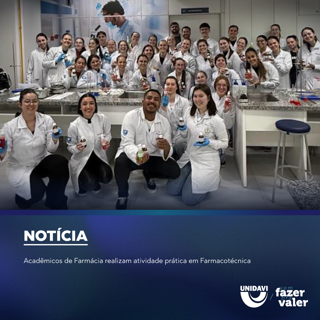Acadêmicos de Farmácia realizam atividade prática em Farmacotécnica