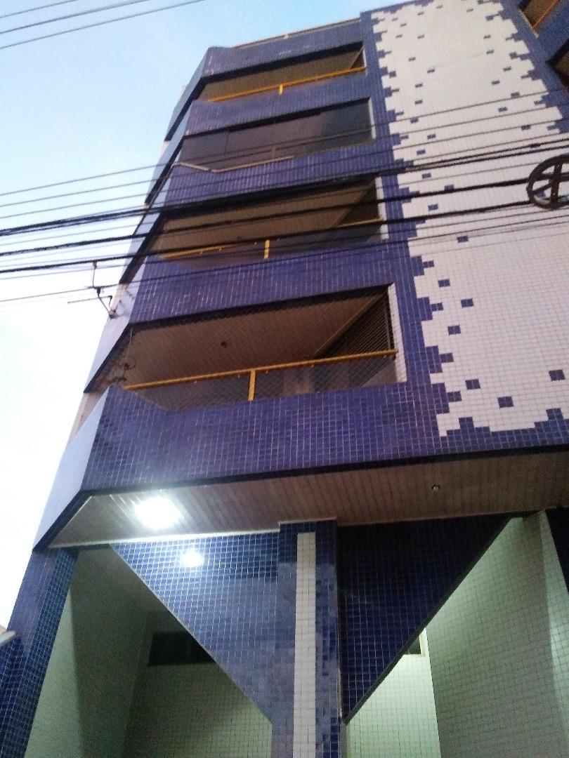 https://s3-sa-east-1.amazonaws.com/static-arbo/AP0051_MMZ/apartamentoavendacentrocascavelpr_1603289740826.jpg
