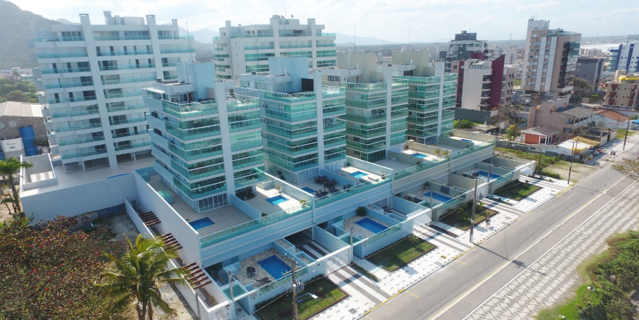 https://s3-sa-east-1.amazonaws.com/static-arbo/CO0015_GREEN/coberturaavendacaiobamatinhospr_1608688037807.png