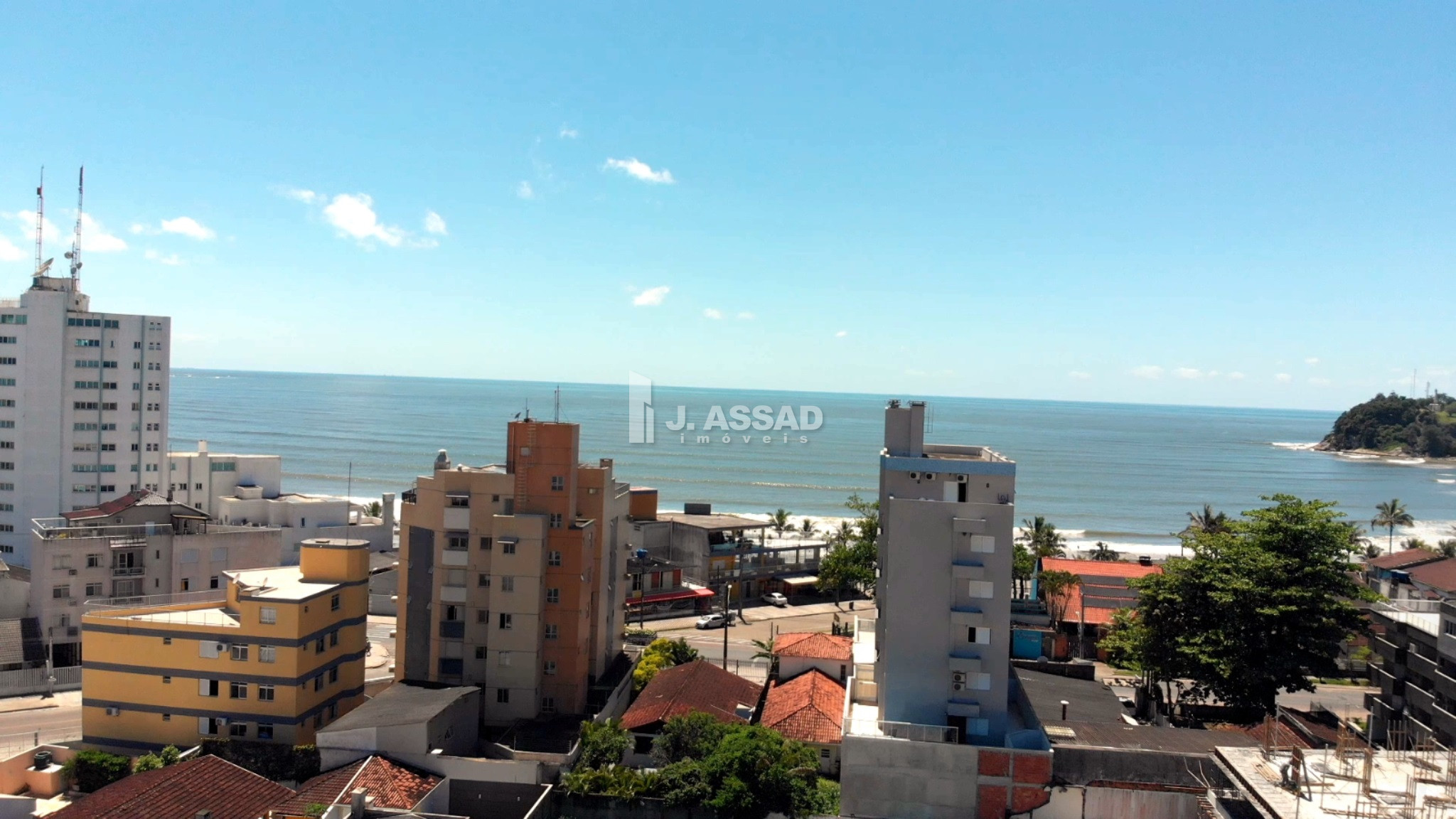 https://s3-sa-east-1.amazonaws.com/static-arbo/PH0007_JASSA/venda-cobertura-duplex-guaratuba-pr-brasil1608592505158durkz.jpg