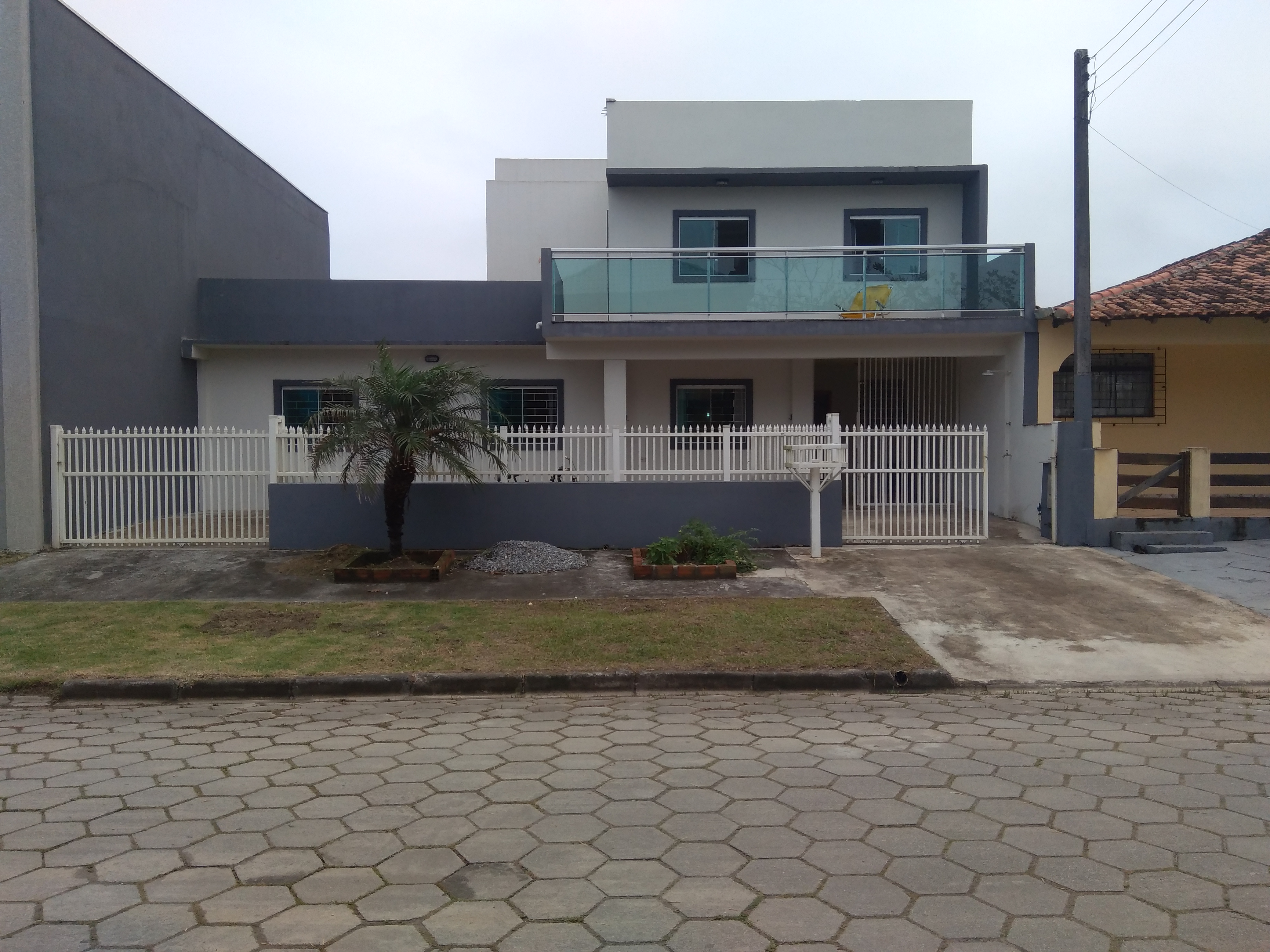 https://s3-sa-east-1.amazonaws.com/static-arbo/SO0014_SAFI/sobradoavendaipanemapontaldoparanapr_1606146712254.jpg