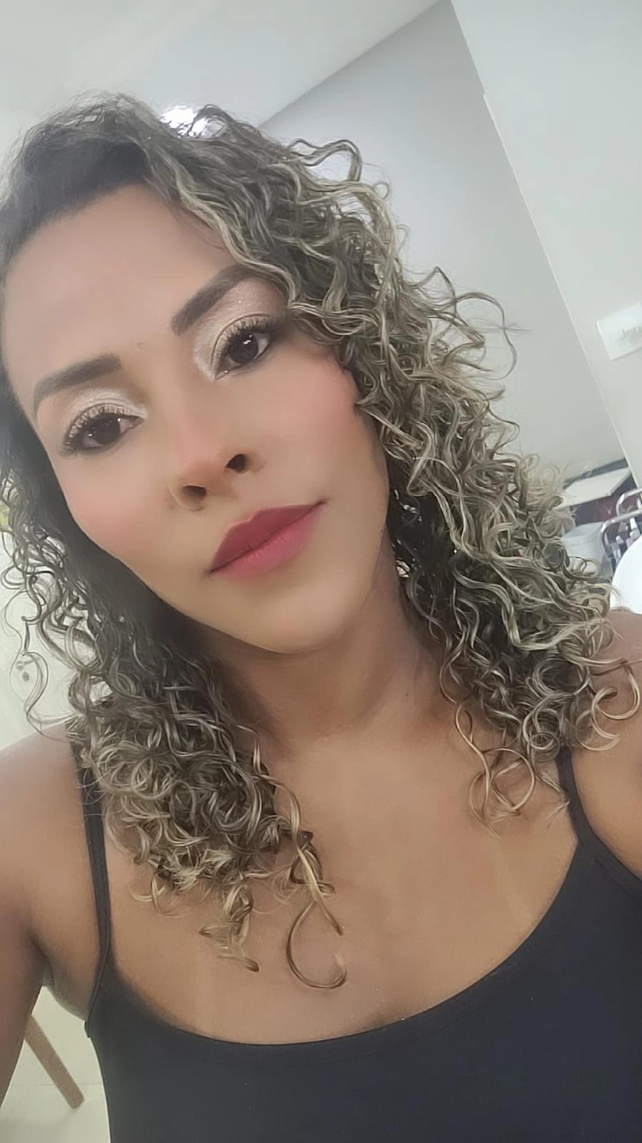 corretor Luana Maiara Alencar de Sousa, imobiliária Realize Pra Você