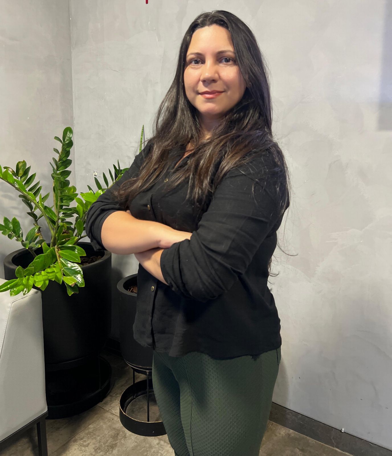 corretor Antônia Joelma Fernandes, imobiliária Realize Pra Você