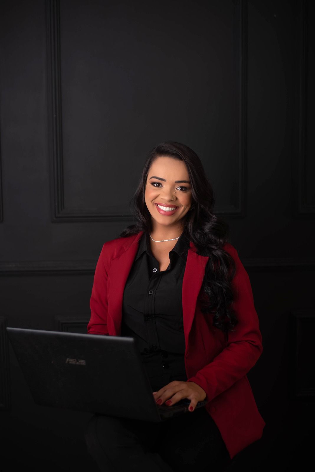 corretor Danielle Silva Gomes, imobiliária Realize Pra Você