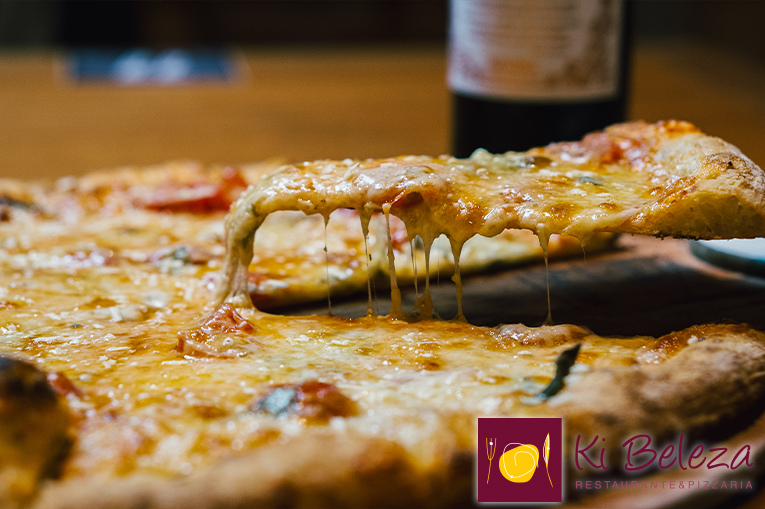 Pizza Média