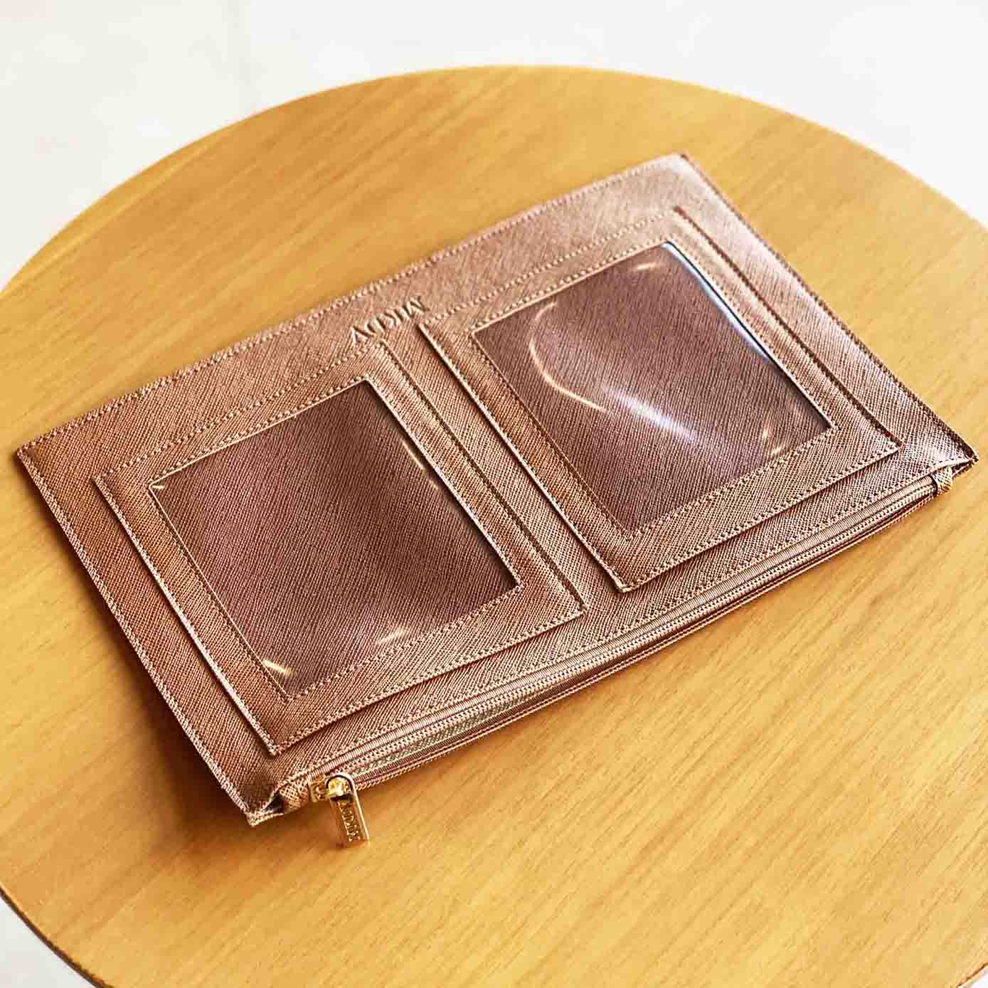 Porta Passaporte Pasta QUATRO Caramelo