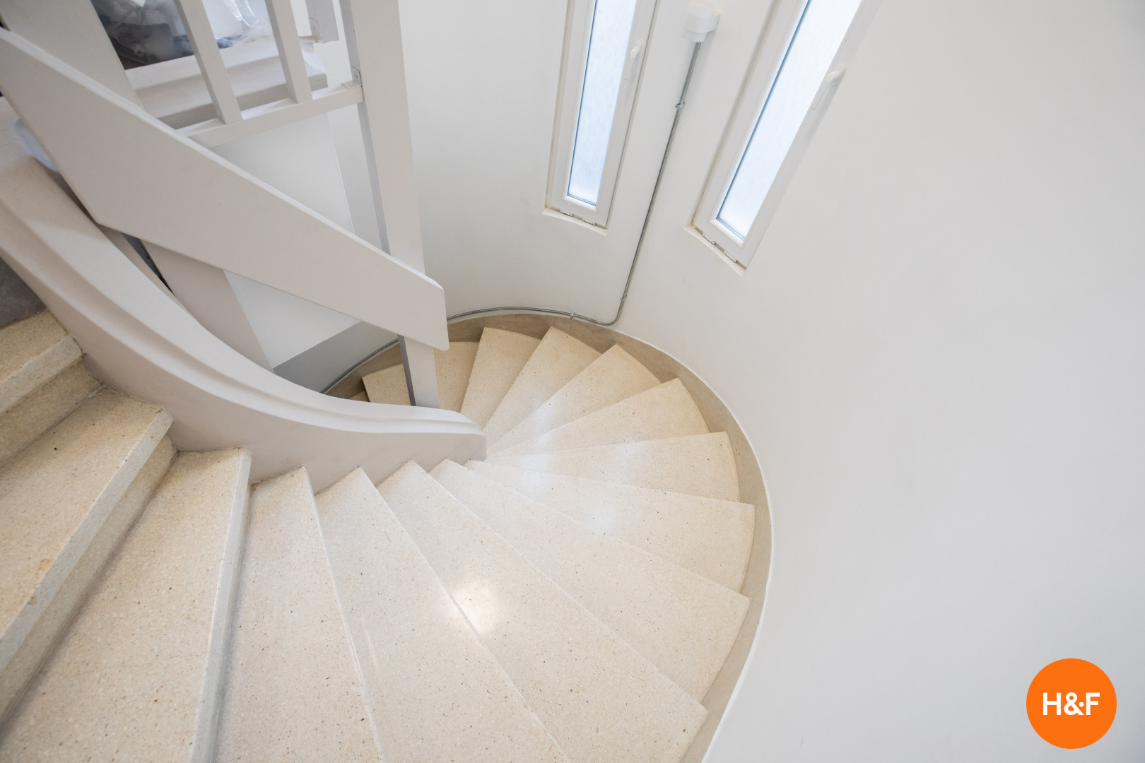 Entero · Departamento ·  Santiago  · cercano a Gimnasio