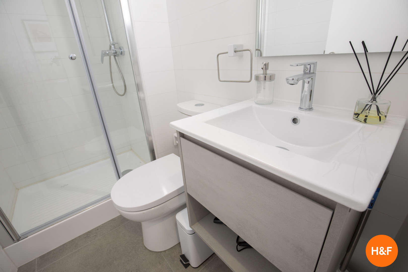 Entero · Departamento ·  Santiago  · cercano a Gimnasio