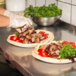Quem deve fazer o curso de manipulação de alimentos