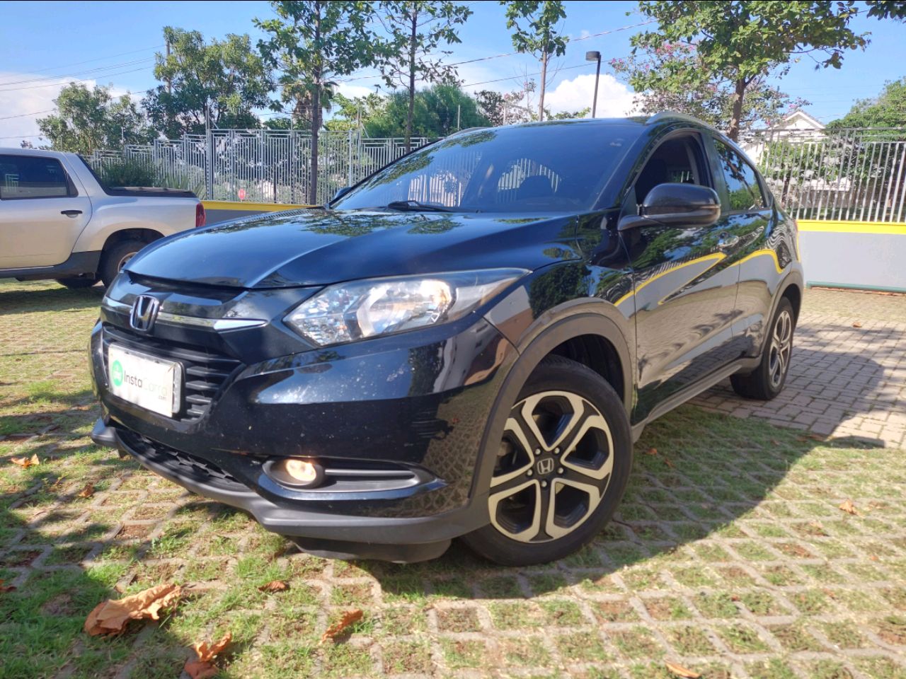 HR-V