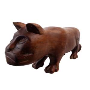 <b>ADÃO DE LOURDES CASSIANO - Onça</b><br><br>escultura em madeira, ass. na lateral (rabo quebrado). 19 x 49 x 11 cm