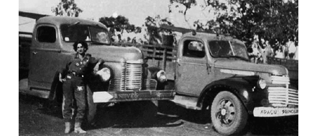 Conheça a história da caminhoneira que ajudou a construir Brasília por meio do transporte de materiais