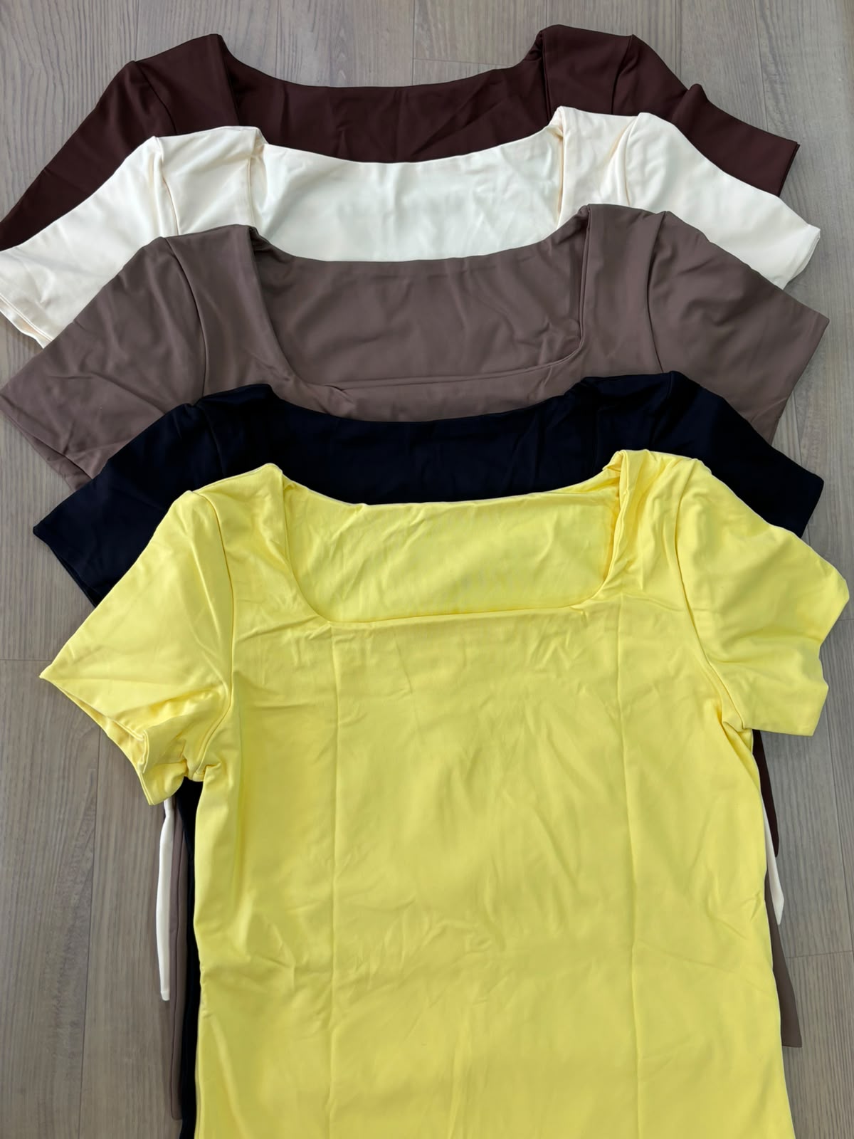 BLUSA 71 FORRADA QUADRADA