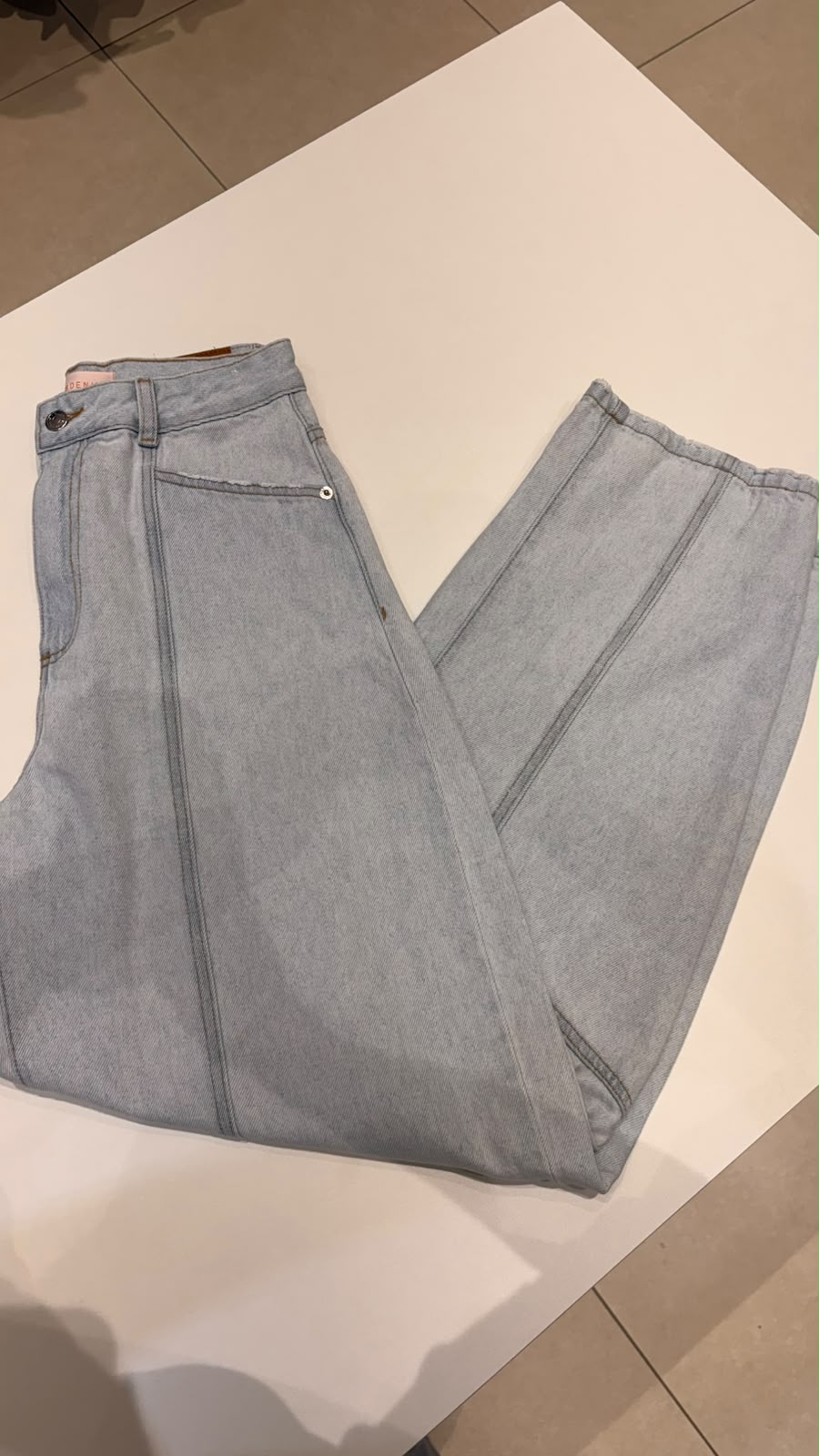 CALÇA BARREL GABRIELA