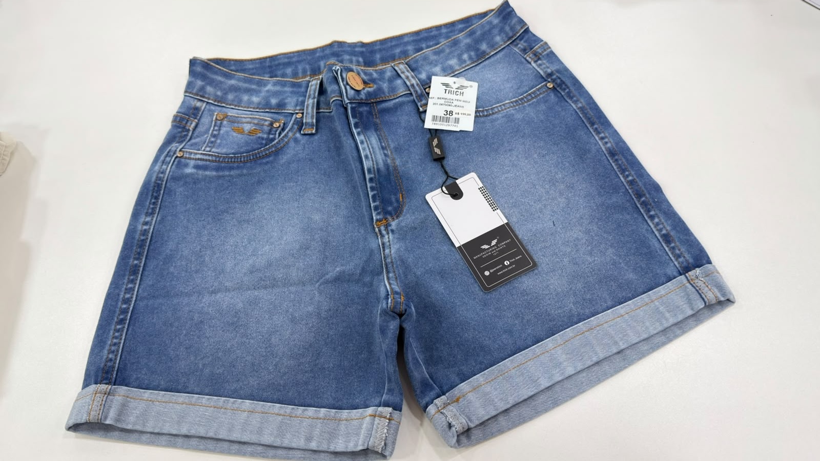Bermuda Meia Coxa Jeans Trich 670090