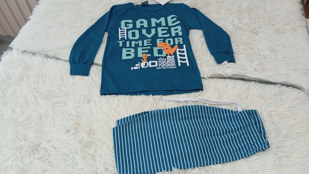 CONJUNTO PIJAMA GAME OVER - TAM:8