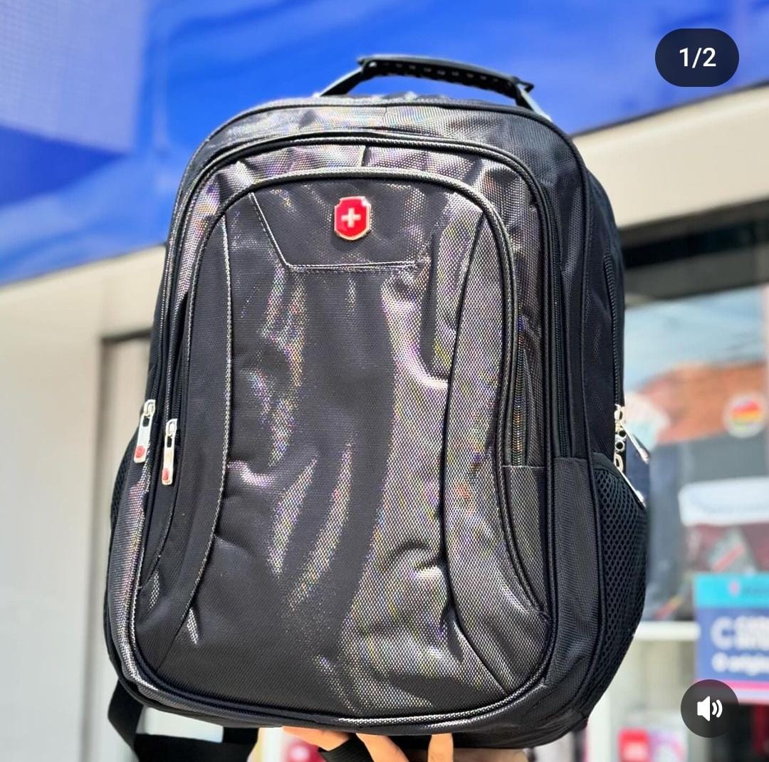 MOCHILA IMPERMEAVEL C/ ALCA PRETA