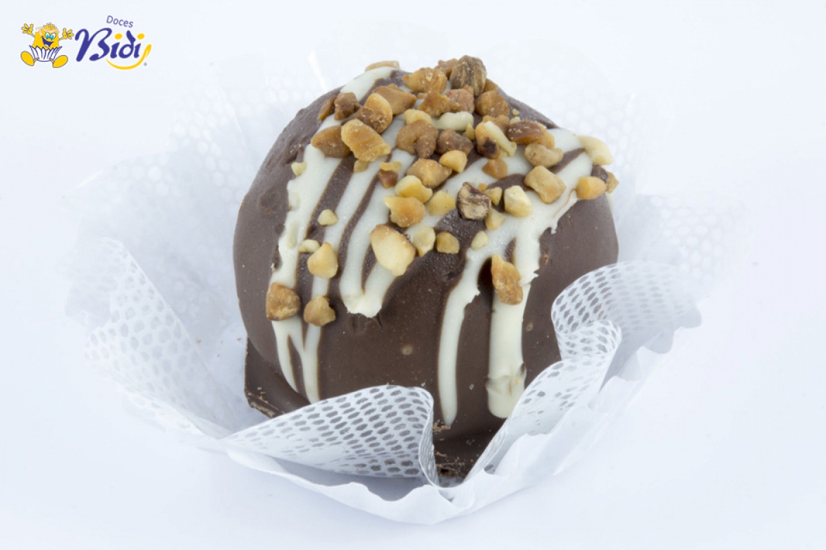 Bombom de Castanha Preto