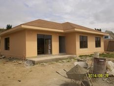 Casas recientemente construidas República (3 disponibles)