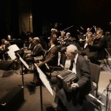 82918